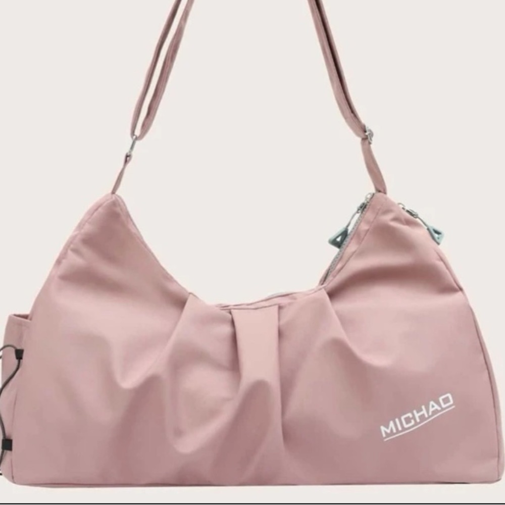 ⭐️ Pink Shoulder Gym Bag With Shoe Compartment -Waterproof- Pockets